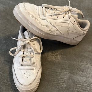 White Reebook shoes with memory foam. Women’s size 8